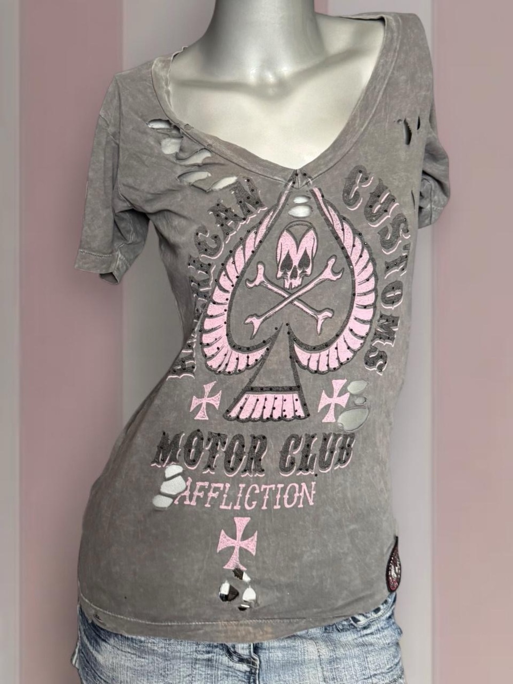 Affliction Y2K Distressed Skull Grey/Pink T-shirt